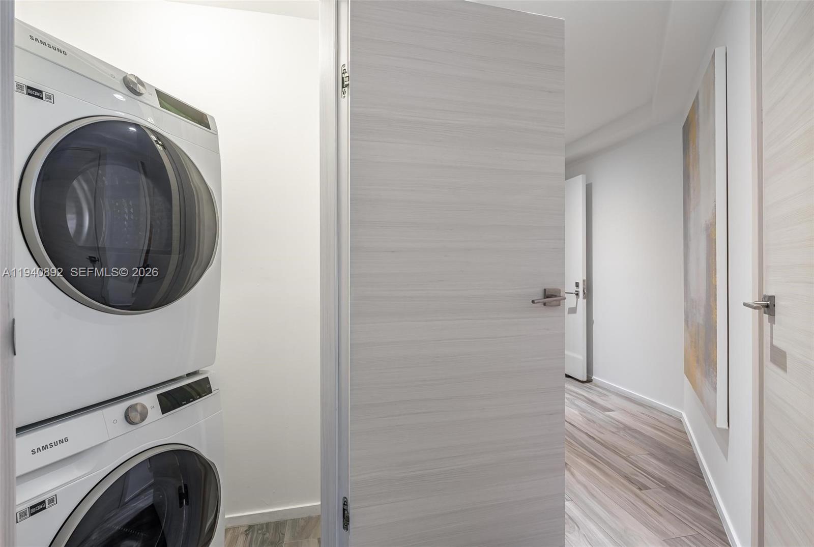 801 S Miami Ave #2905, Miami FL 33130