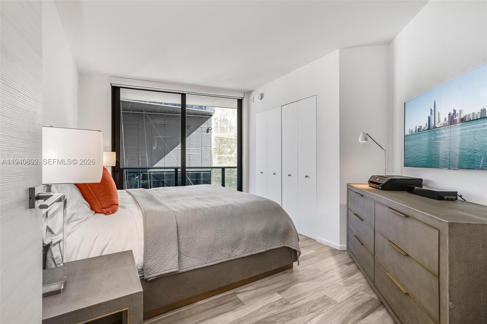801 S Miami Ave #2905, Miami FL 33130