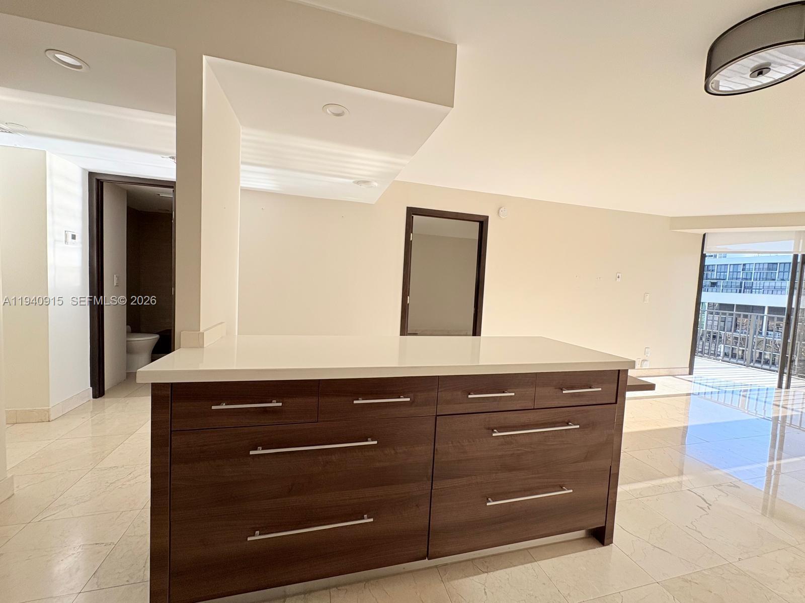 1901 Brickell Ave #B1907, Miami FL 33129
