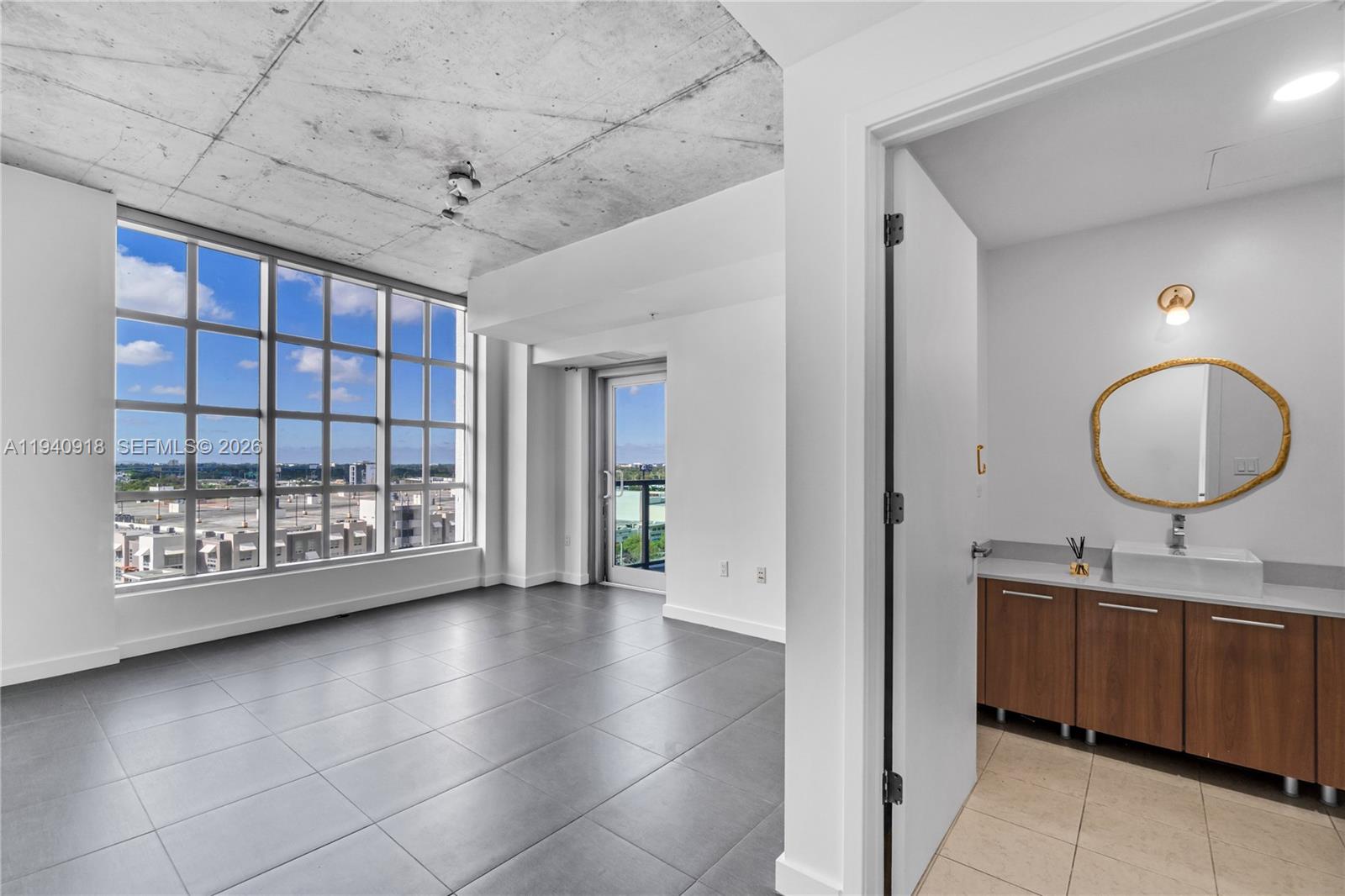 3301 NE 1st Ave #H0807, Miami FL 33137