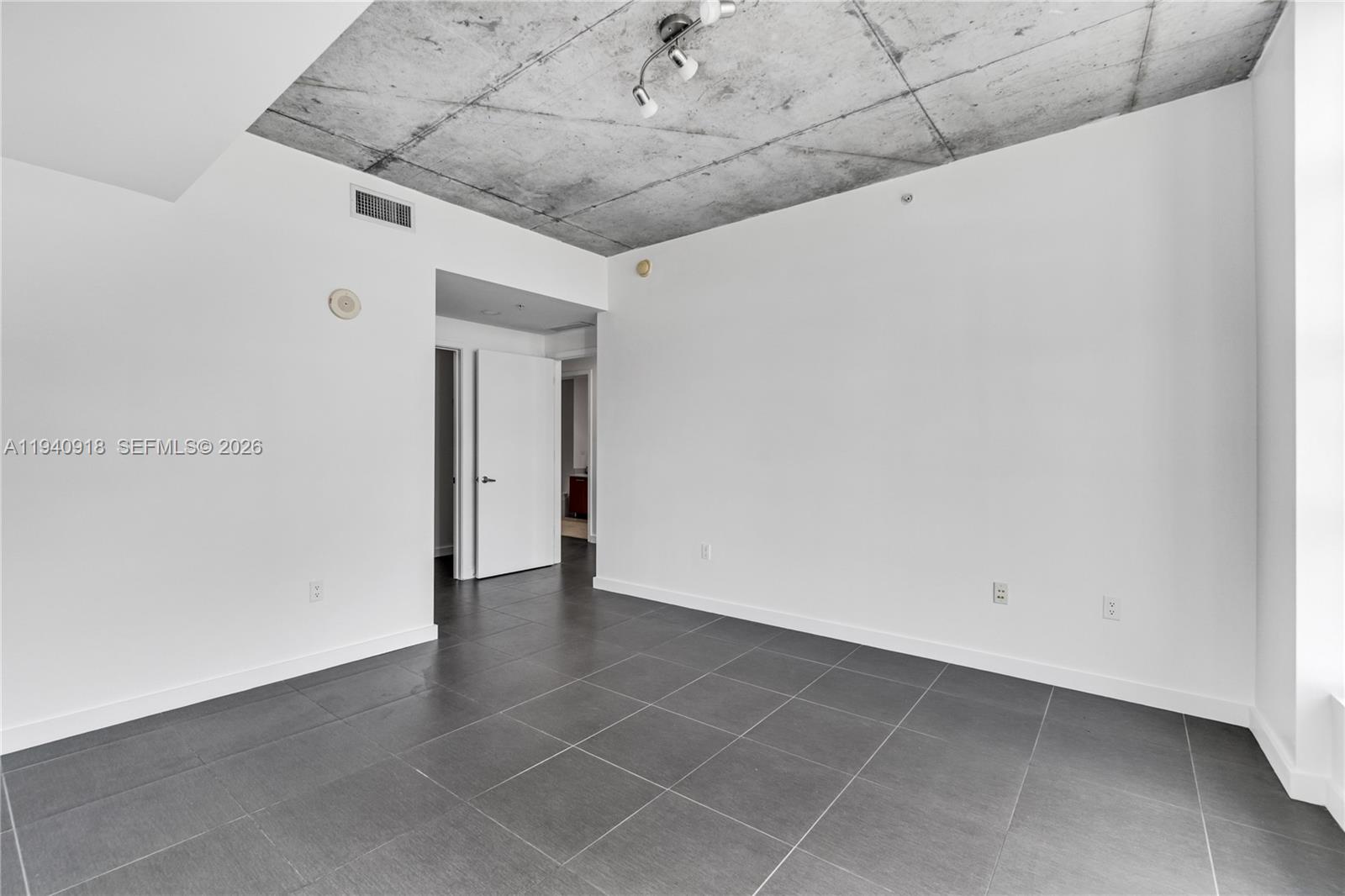 3301 NE 1st Ave #H0807, Miami FL 33137