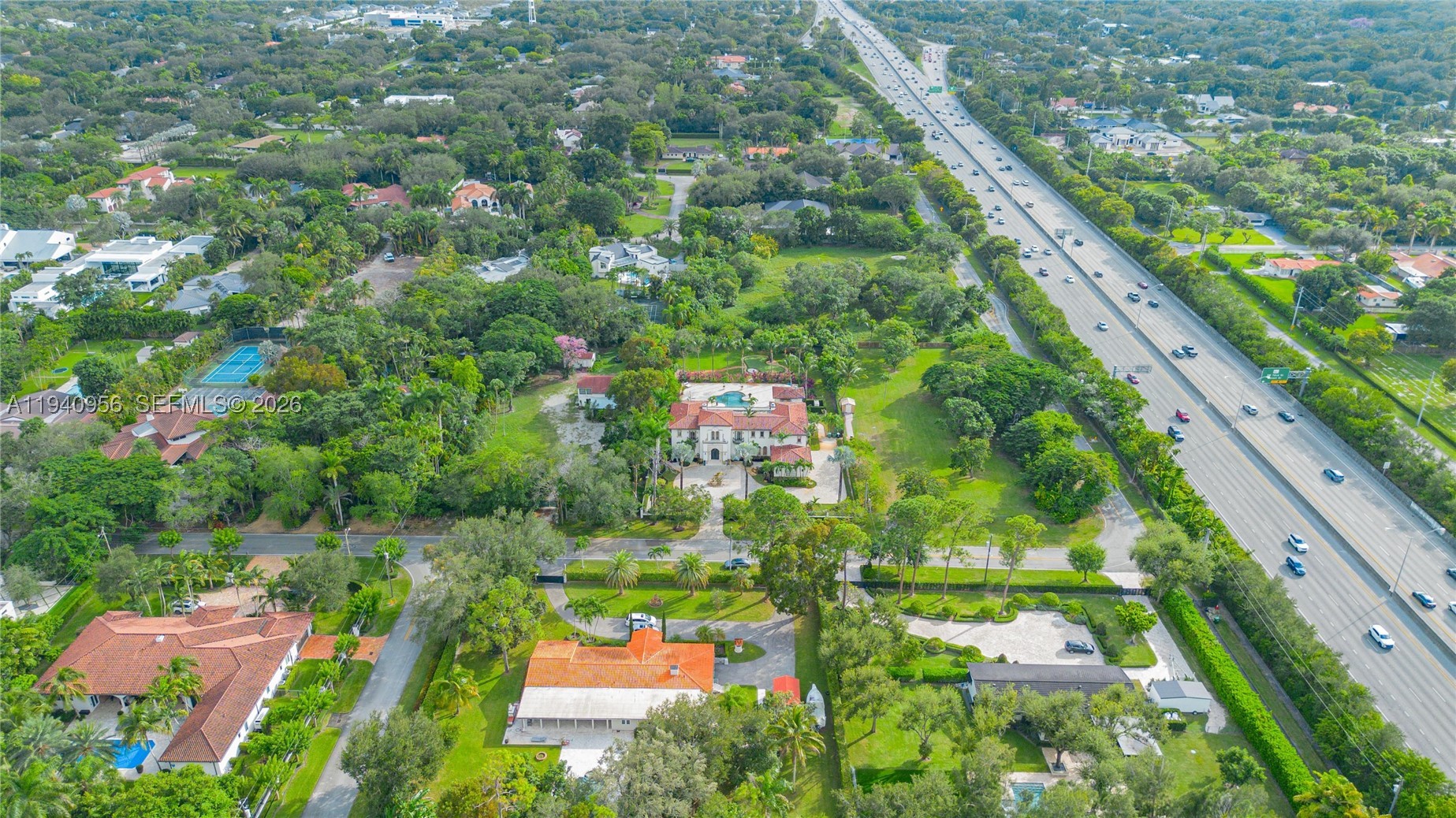 7538 SW 64th St, Miami FL 33143