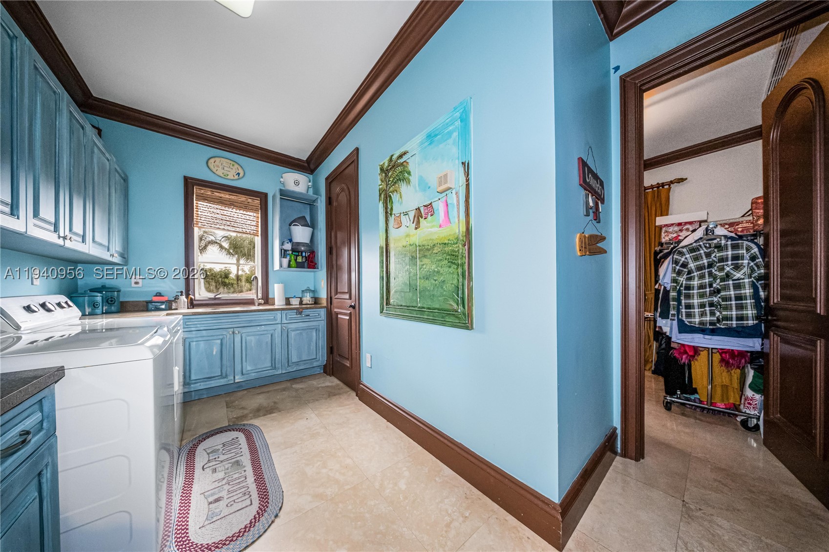 7538 SW 64th St, Miami FL 33143
