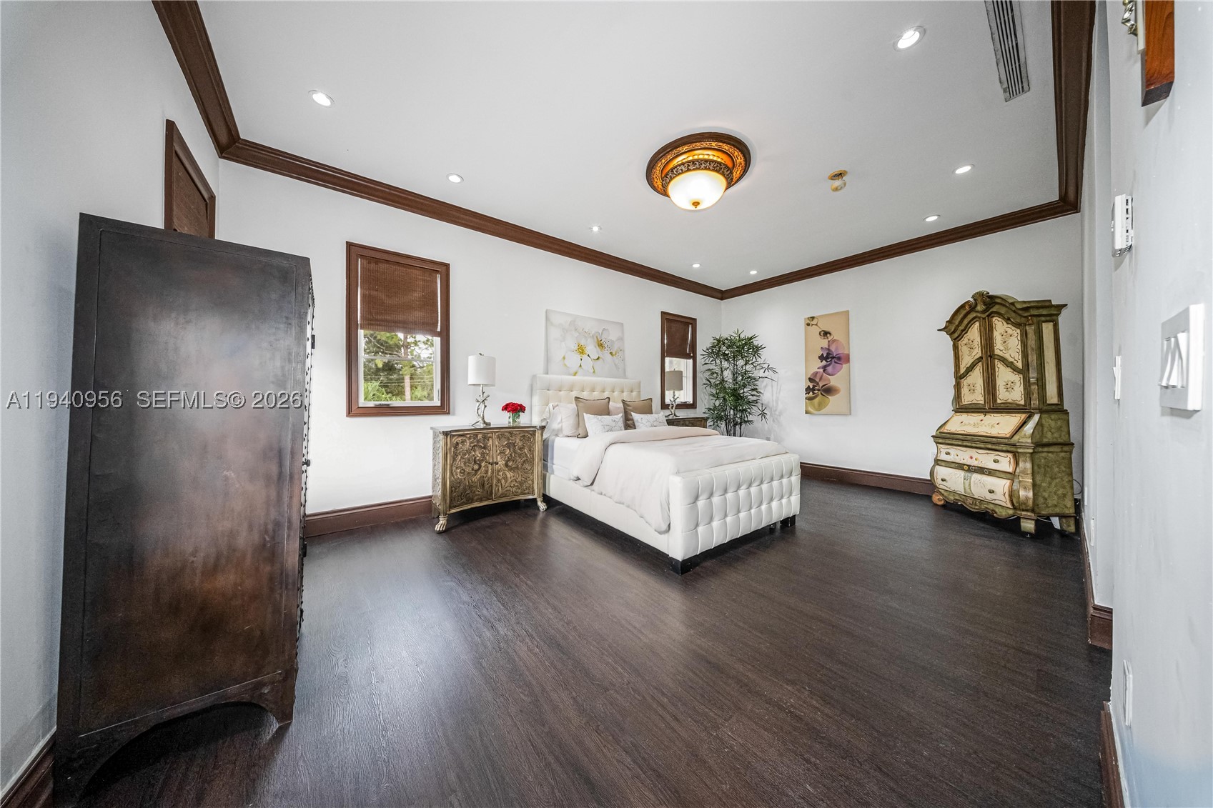7538 SW 64th St, Miami FL 33143