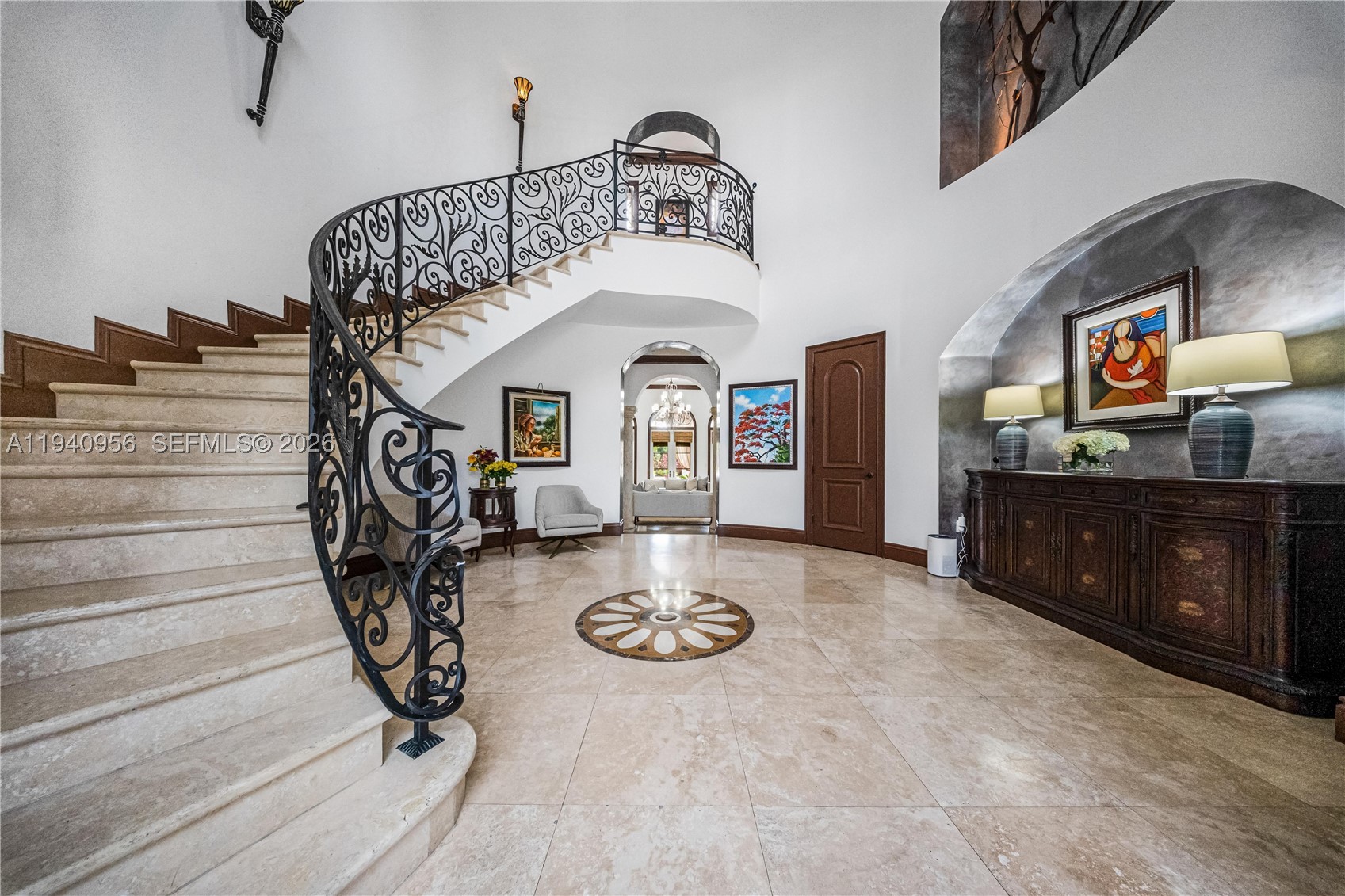 7538 SW 64th St, Miami FL 33143