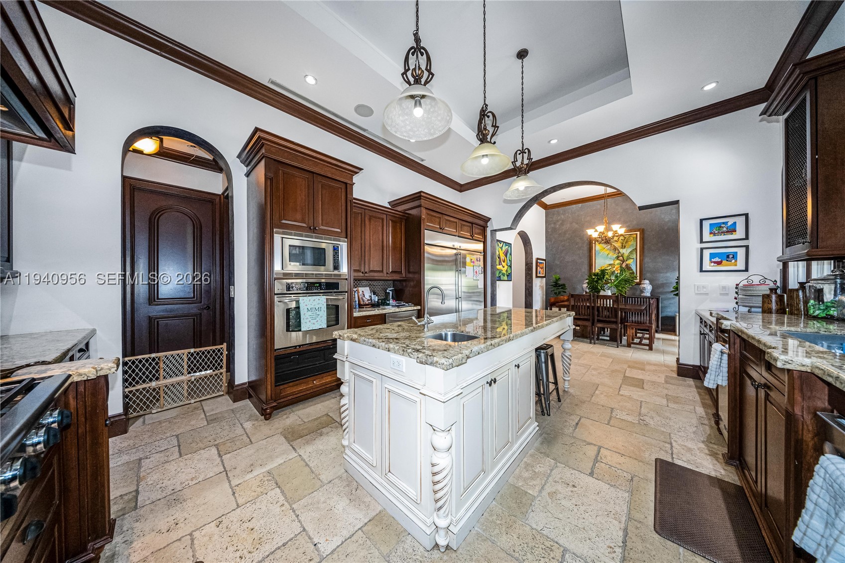 7538 SW 64th St, Miami FL 33143