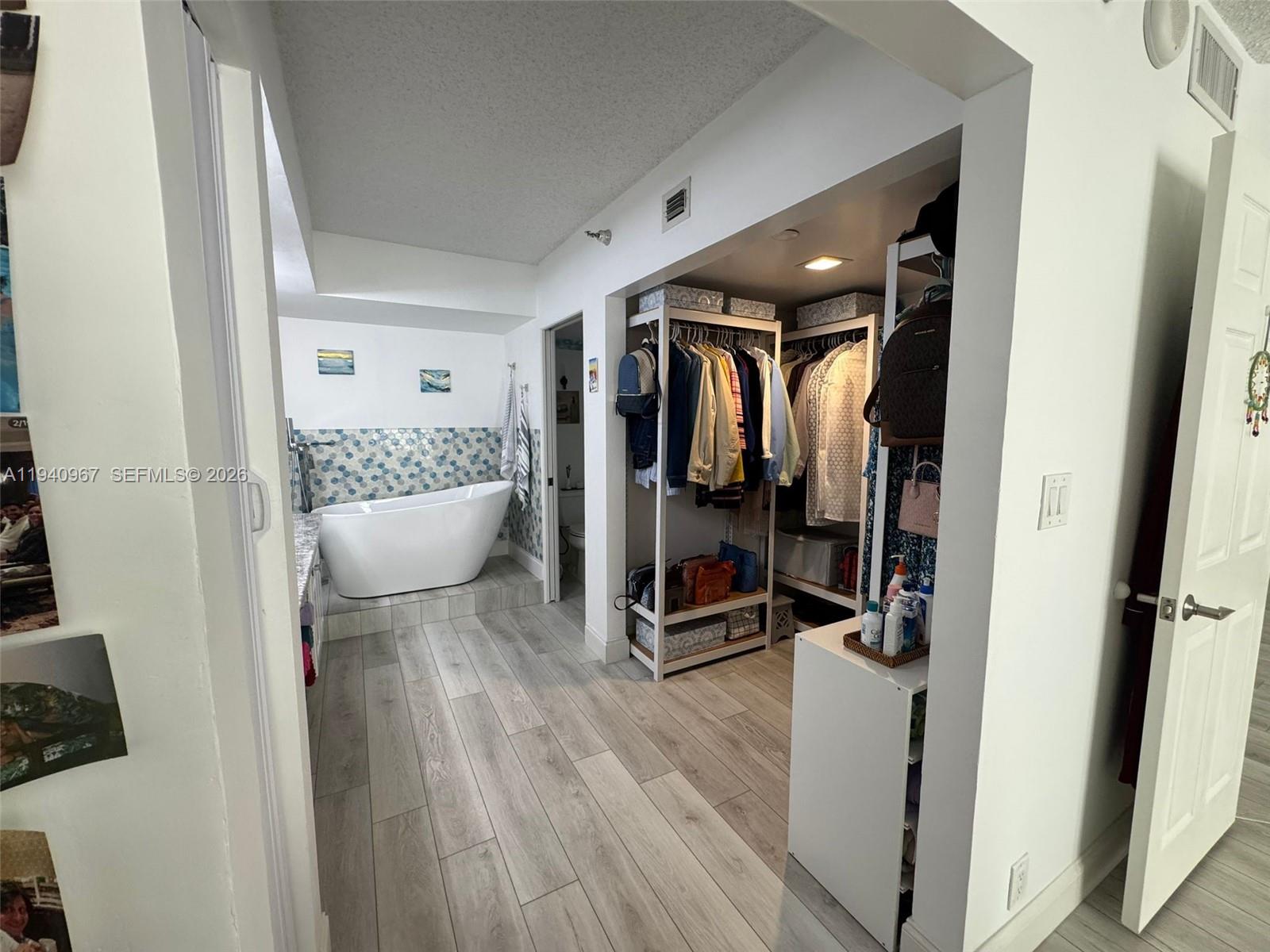 3530 Mystic Pointe Dr #2403, Aventura FL 33180