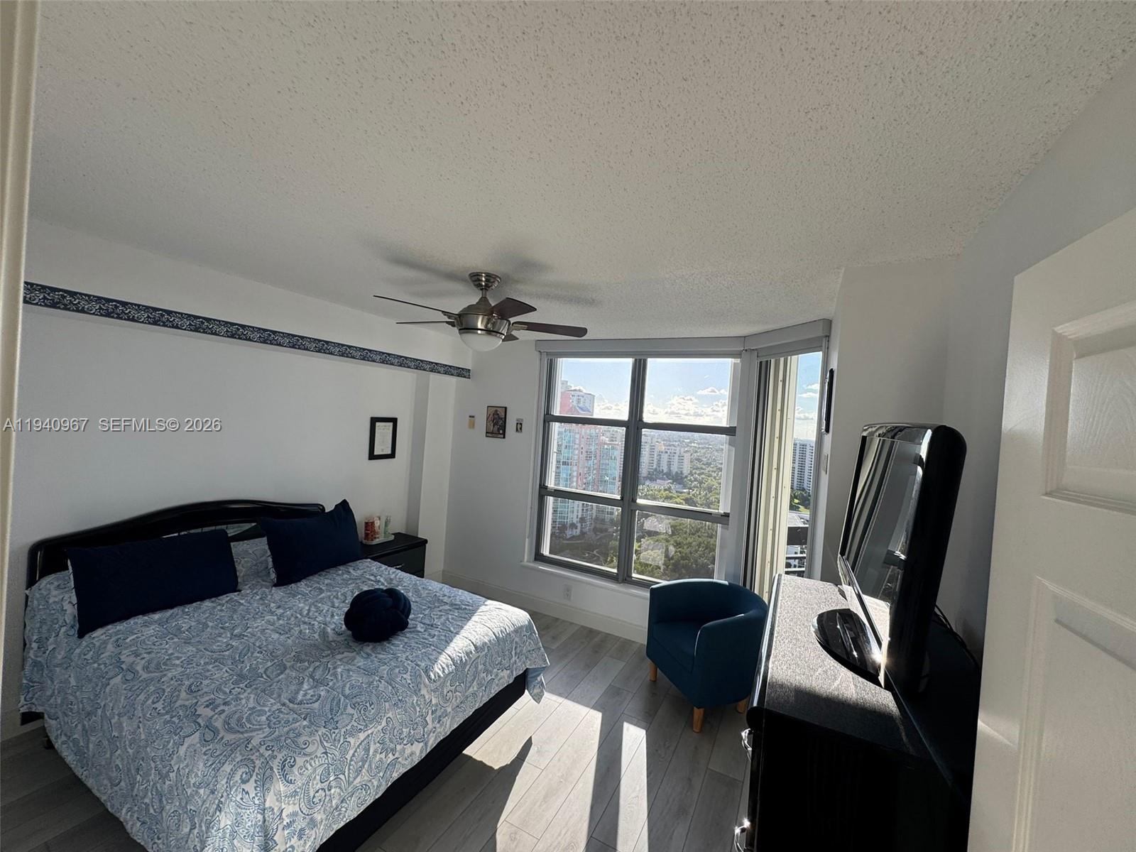 3530 Mystic Pointe Dr #2403, Aventura FL 33180