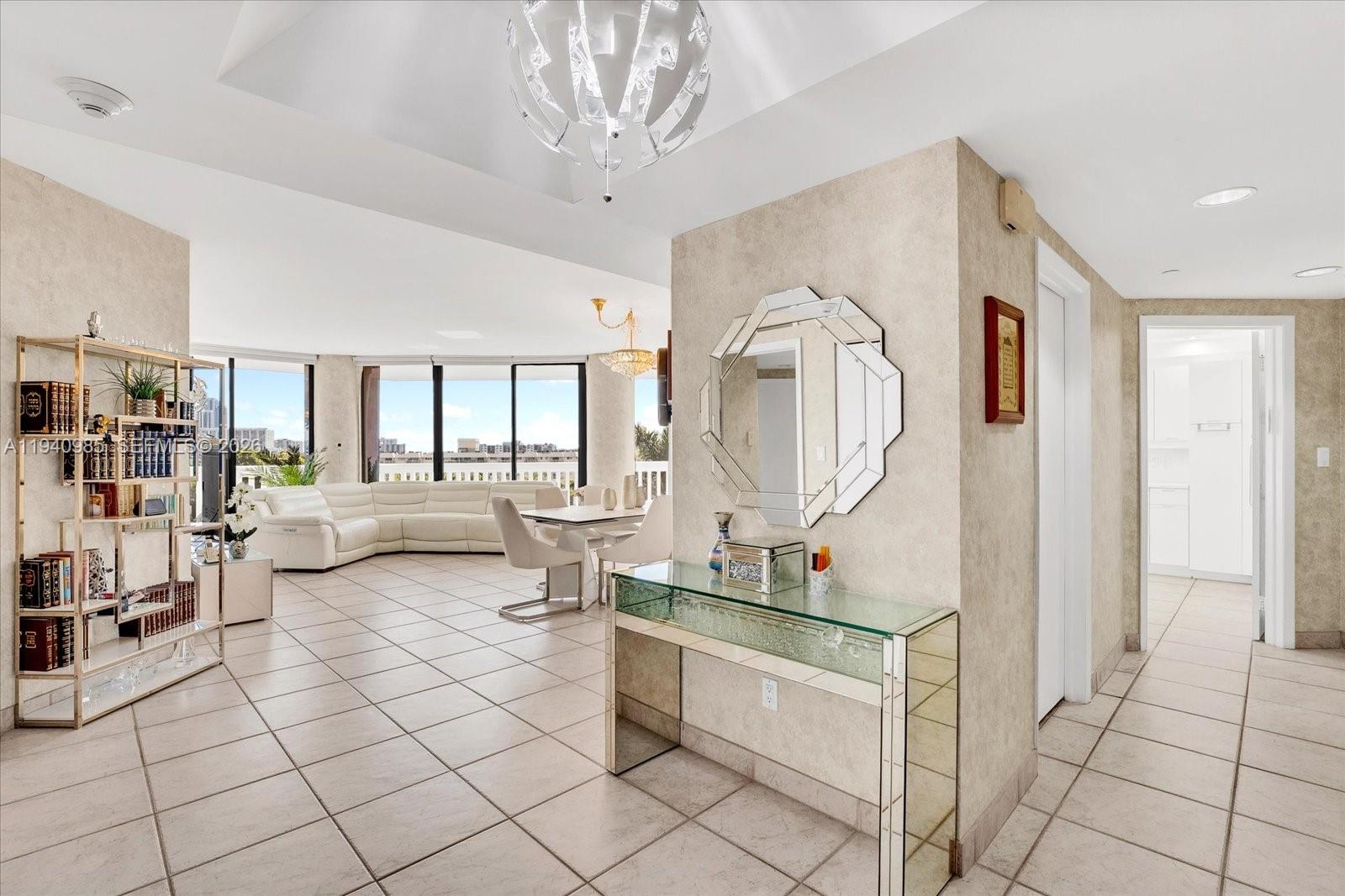 2000 Island Blvd #602, Aventura FL 33160