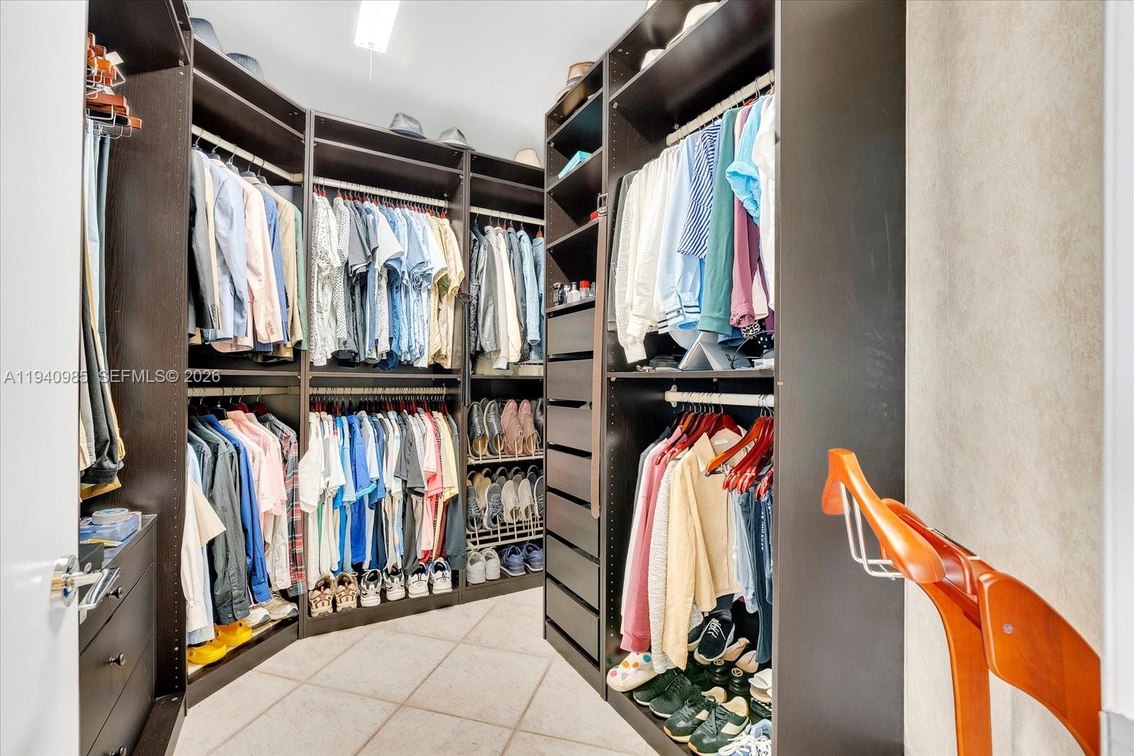 2000 Island Blvd #602, Aventura FL 33160