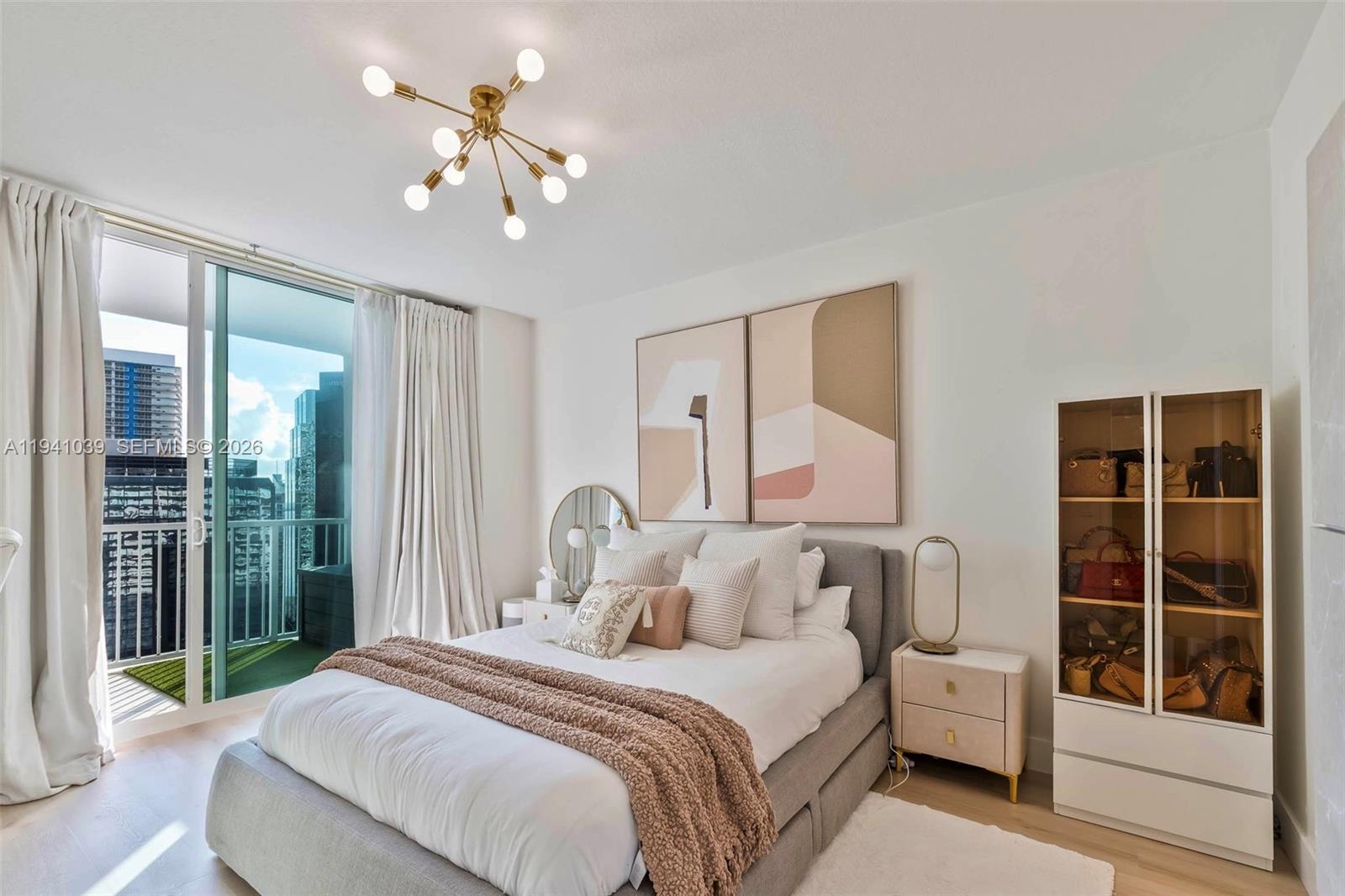 1250 S Miami Ave #2212, Miami FL 33130
