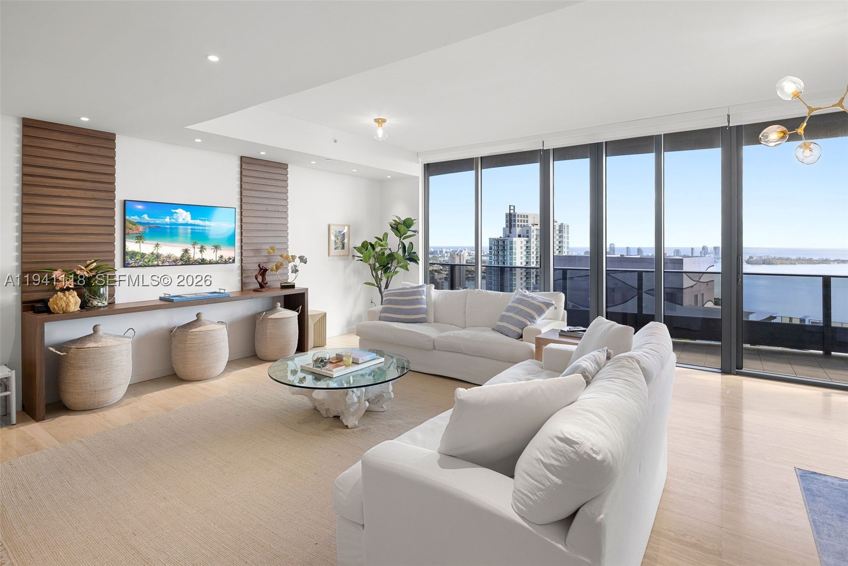 1000 Brickell Plz #PH5403, Miami FL 33131