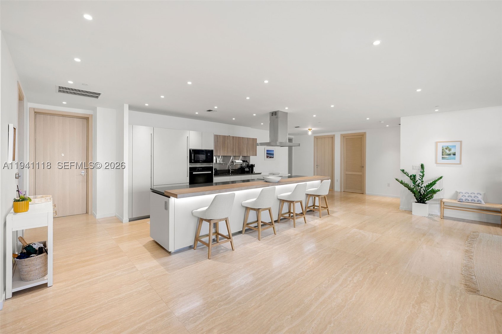 1000 Brickell Plz #PH5403, Miami FL 33131