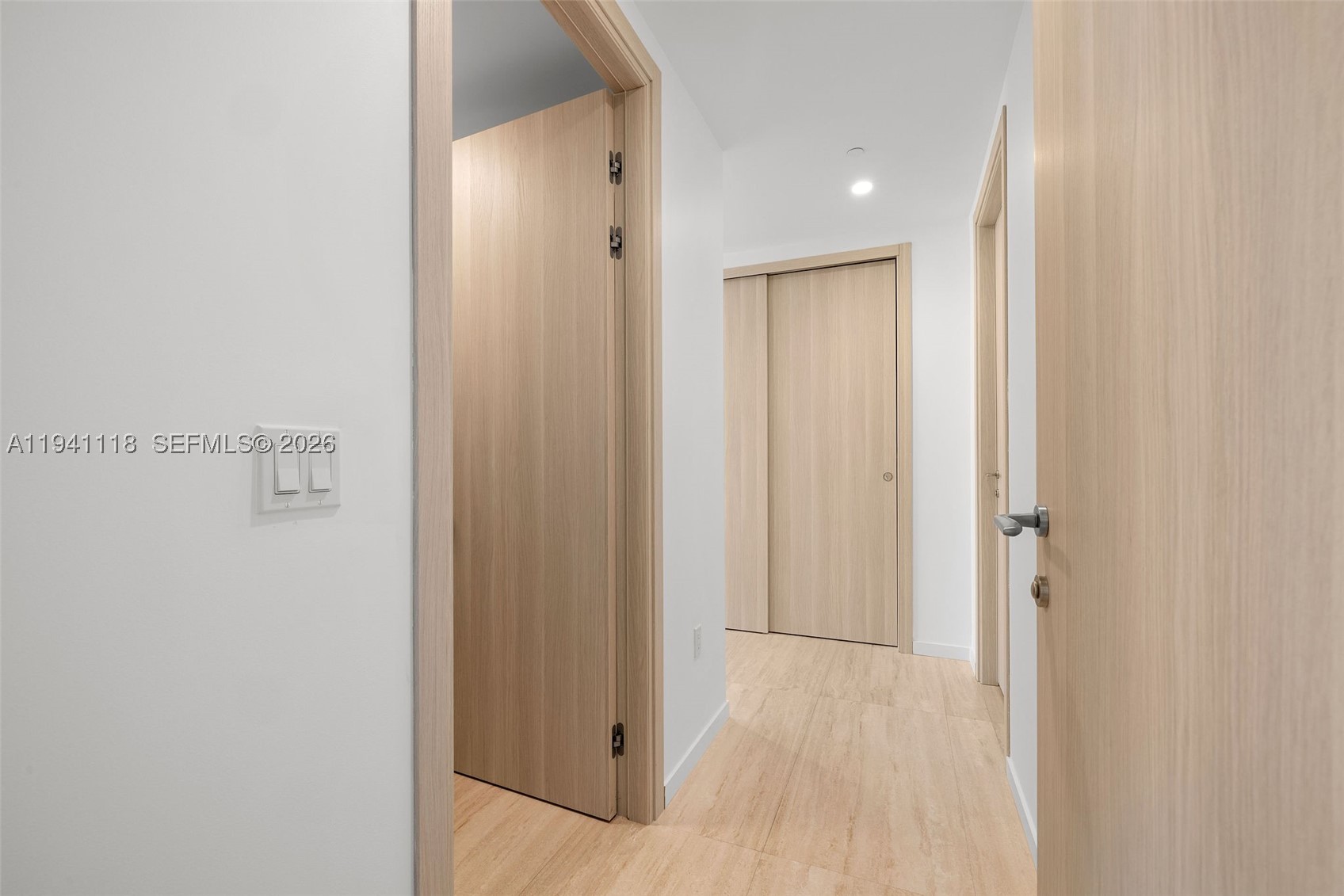 1000 Brickell Plz #PH5403, Miami FL 33131