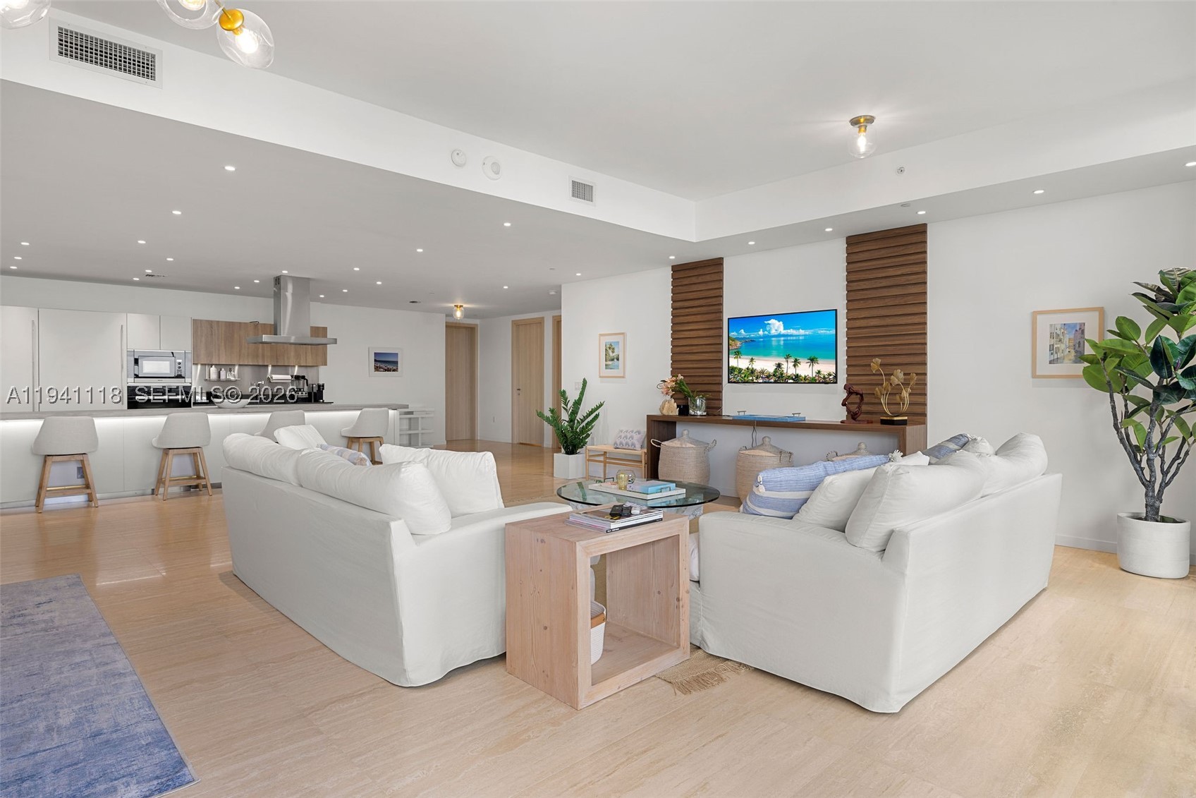 1000 Brickell Plz #PH5403, Miami FL 33131