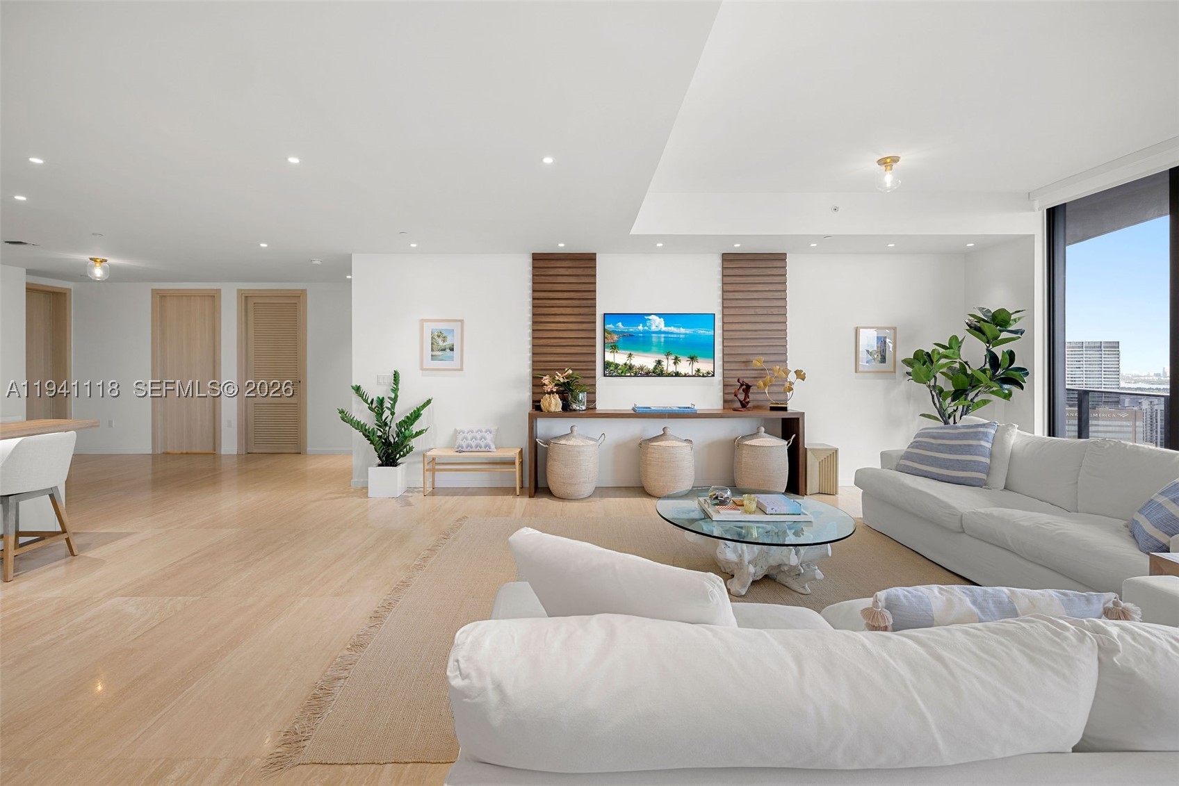 1000 Brickell Plz #PH5403, Miami FL 33131