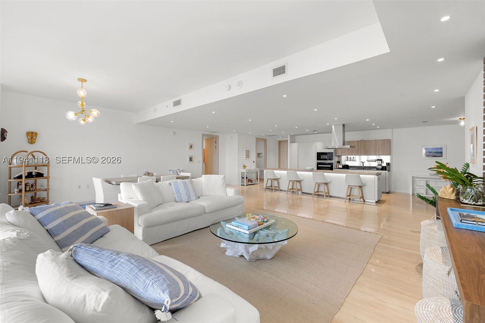 1000 Brickell Plz #PH5403, Miami FL 33131