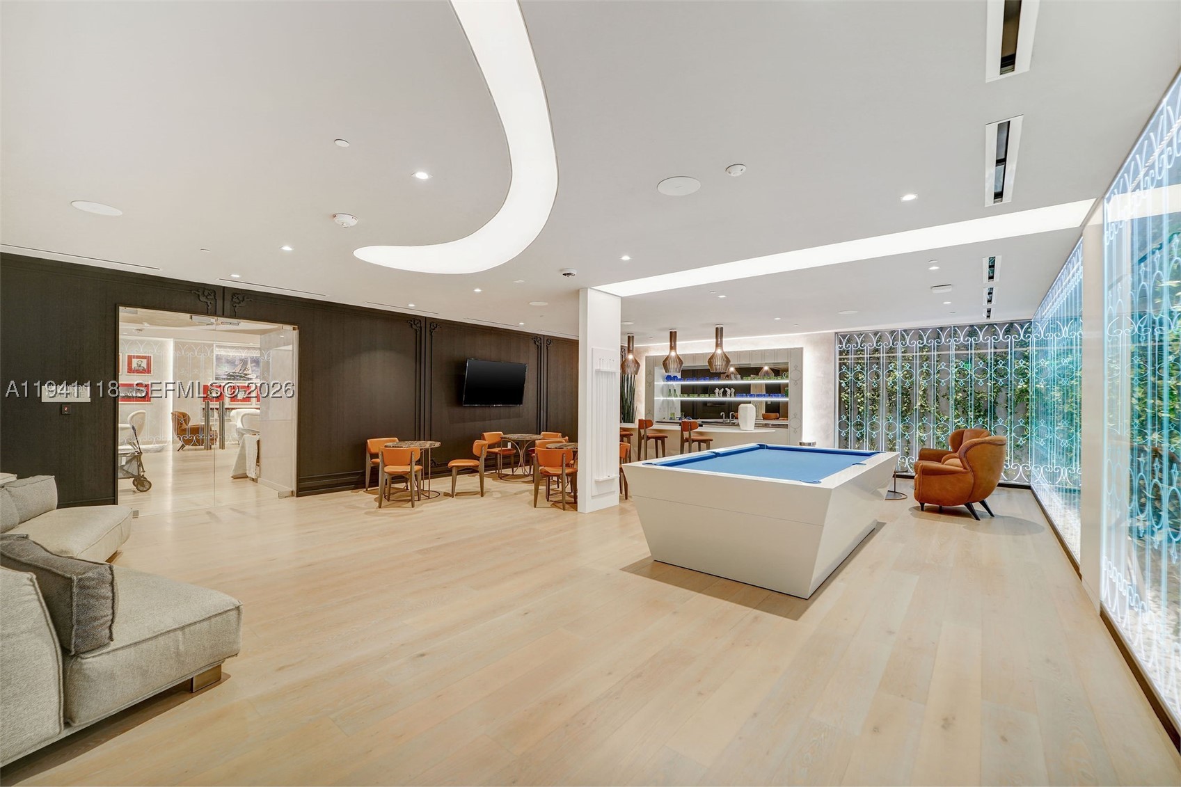 1000 Brickell Plz #PH5403, Miami FL 33131
