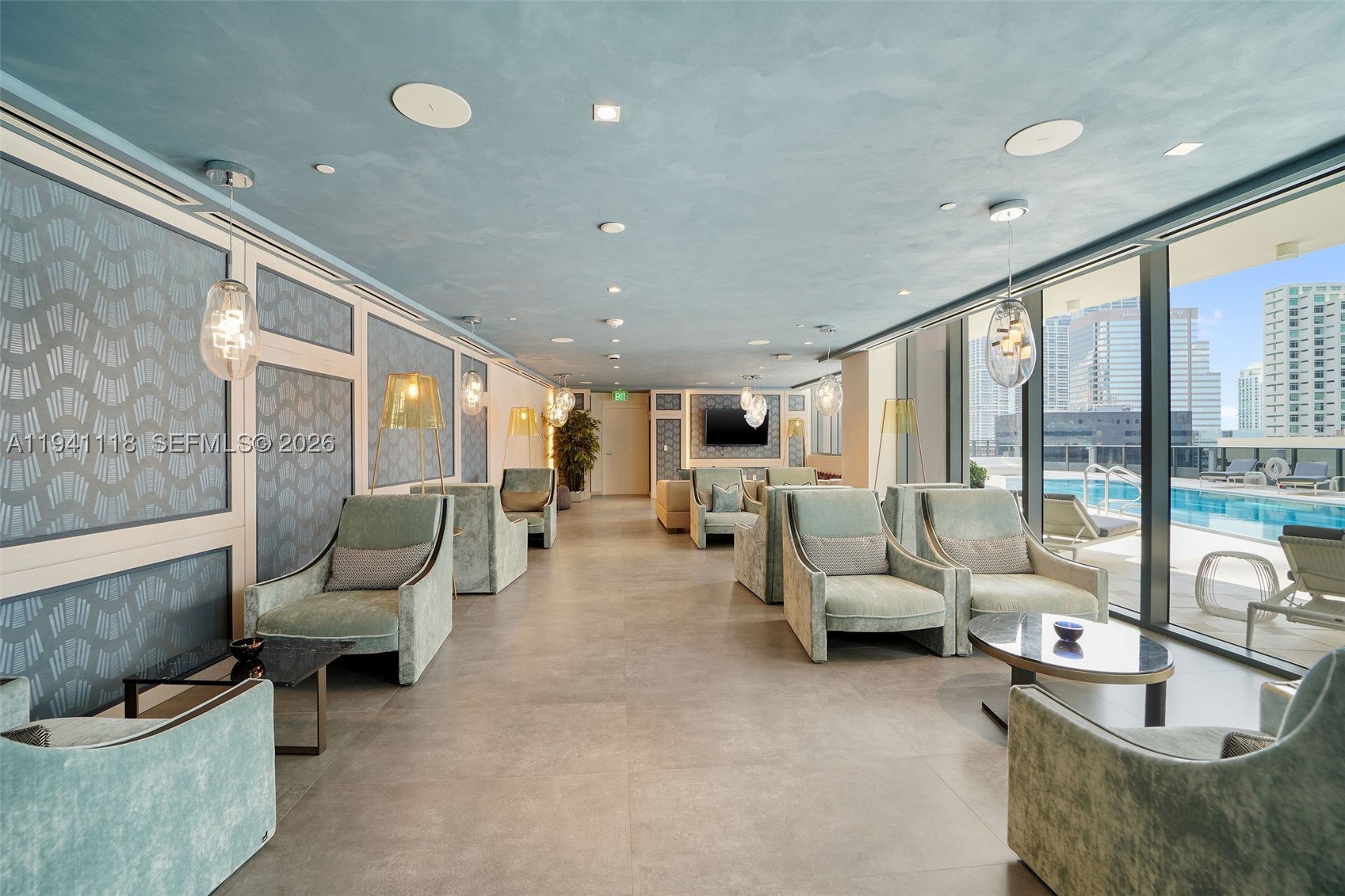 1000 Brickell Plz #PH5403, Miami FL 33131