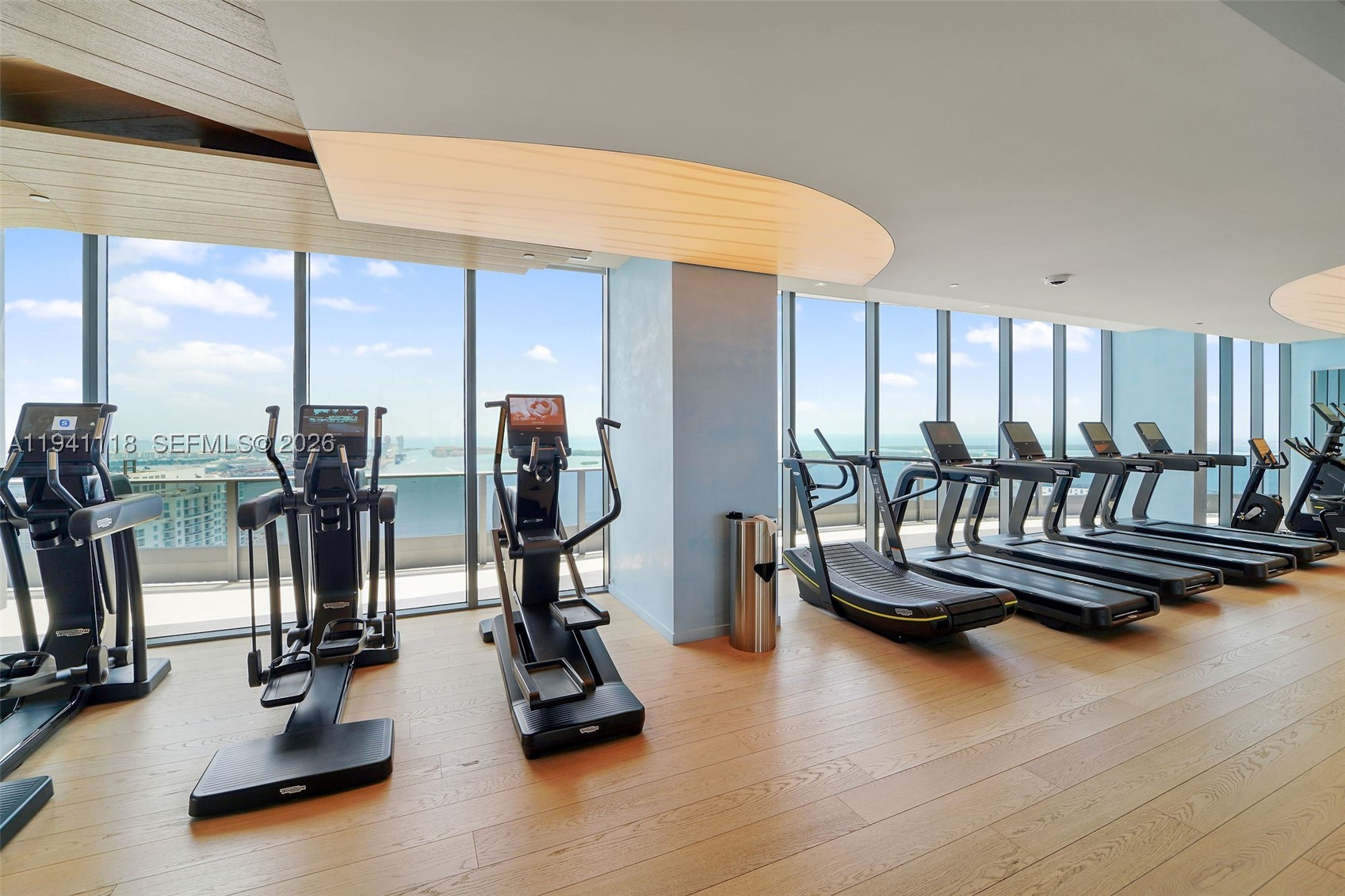 1000 Brickell Plz #PH5403, Miami FL 33131
