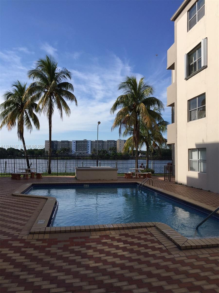 5505 NW 7th St #W406, Miami FL 33126