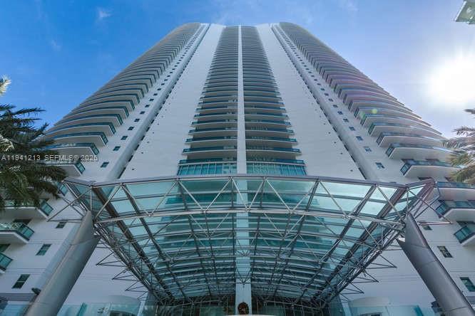 1331 Brickell Bay Dr #501, Miami FL 33131
