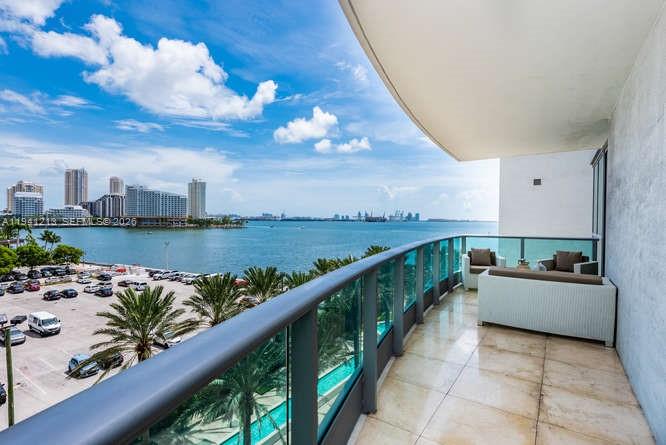 1331 Brickell Bay Dr #501, Miami FL 33131