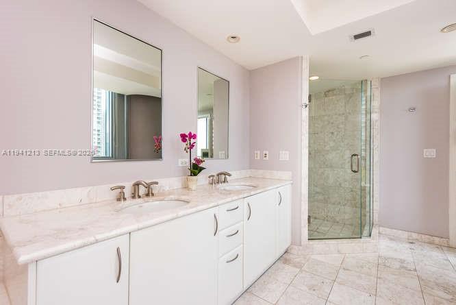 1331 Brickell Bay Dr #501, Miami FL 33131