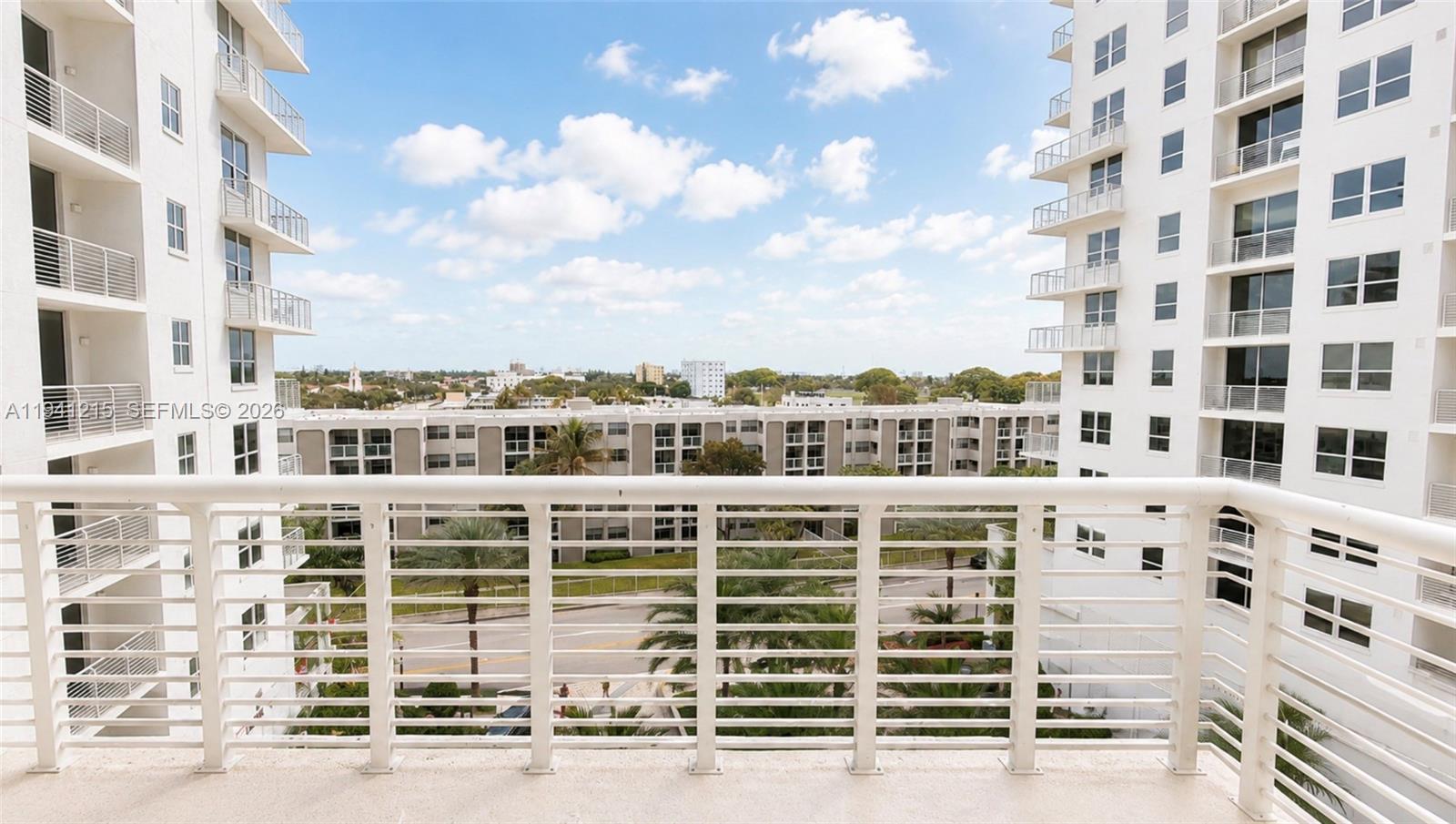1776 Polk St #617, Hollywood FL 33020