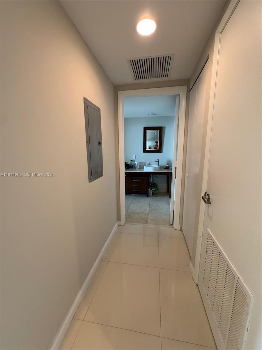 495 Brickell Ave #3507, Miami FL 33131