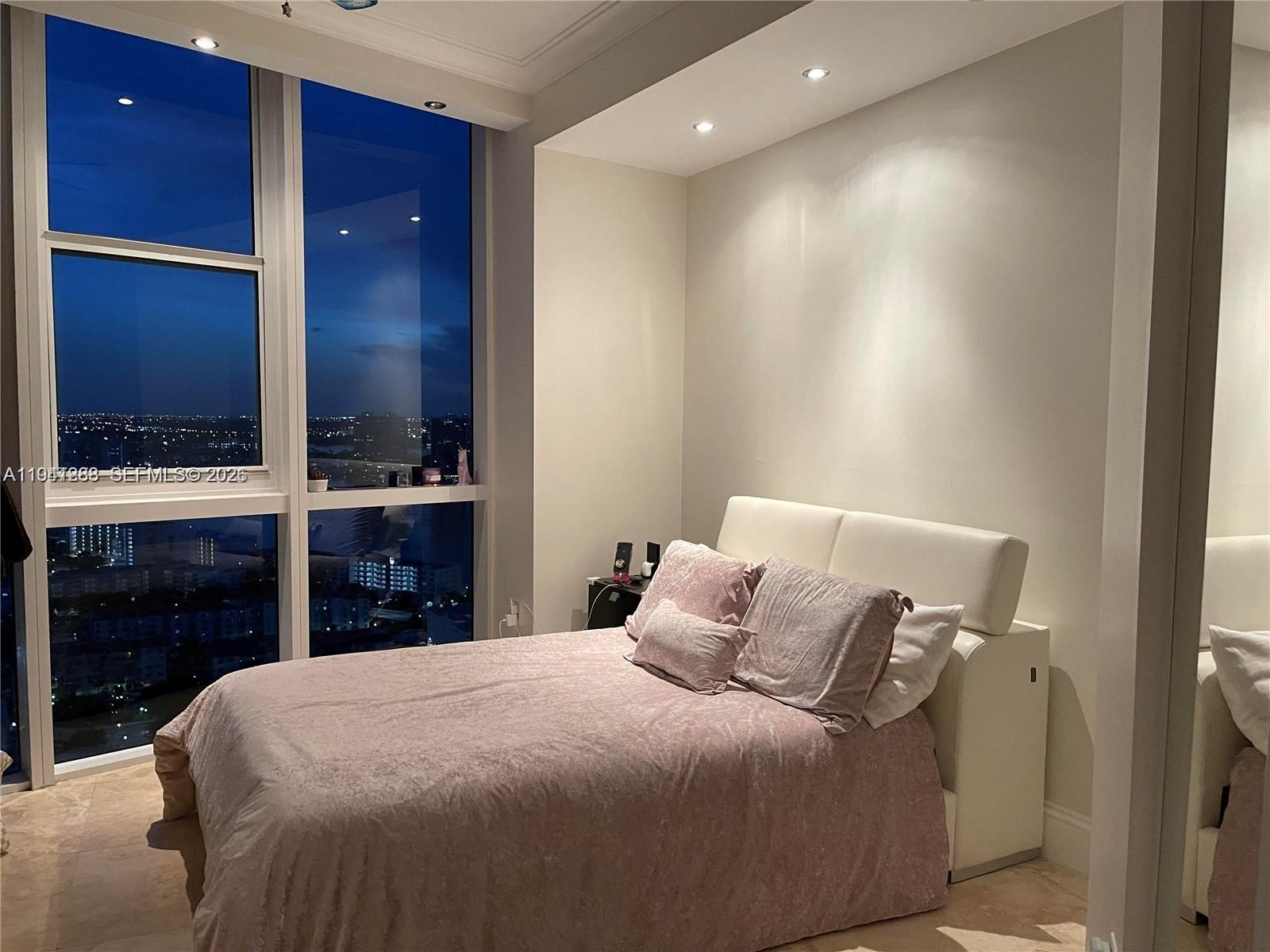 18201 Collins Ave #4301, Sunny Isles Beach FL 33160