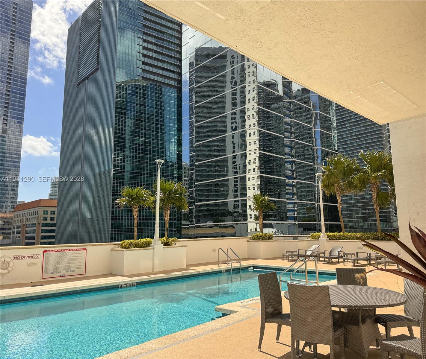1200 Brickell Bay Dr #1708, Miami FL 33131