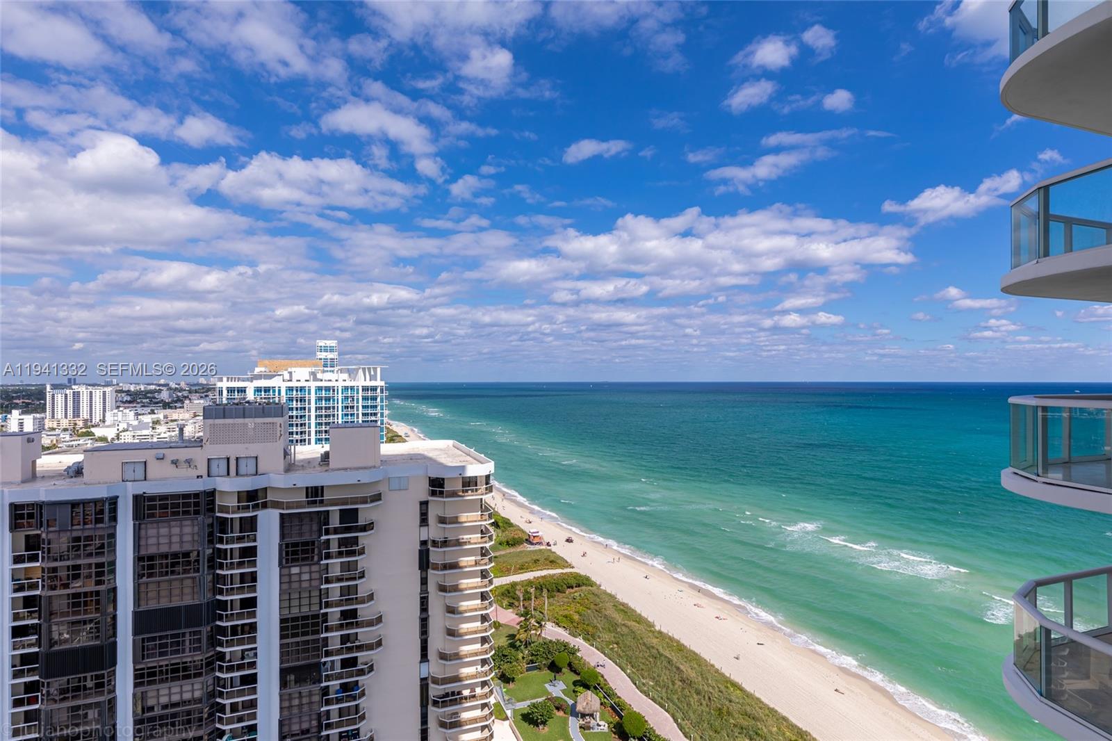 6365 Collins Ave #2211, Miami Beach FL 33141