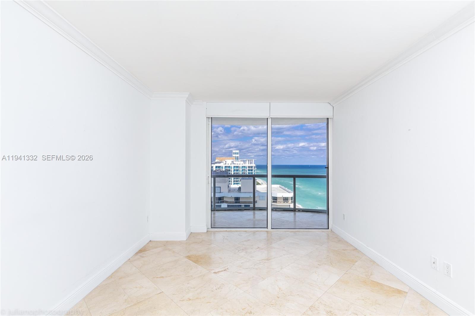 6365 Collins Ave #2211, Miami Beach FL 33141