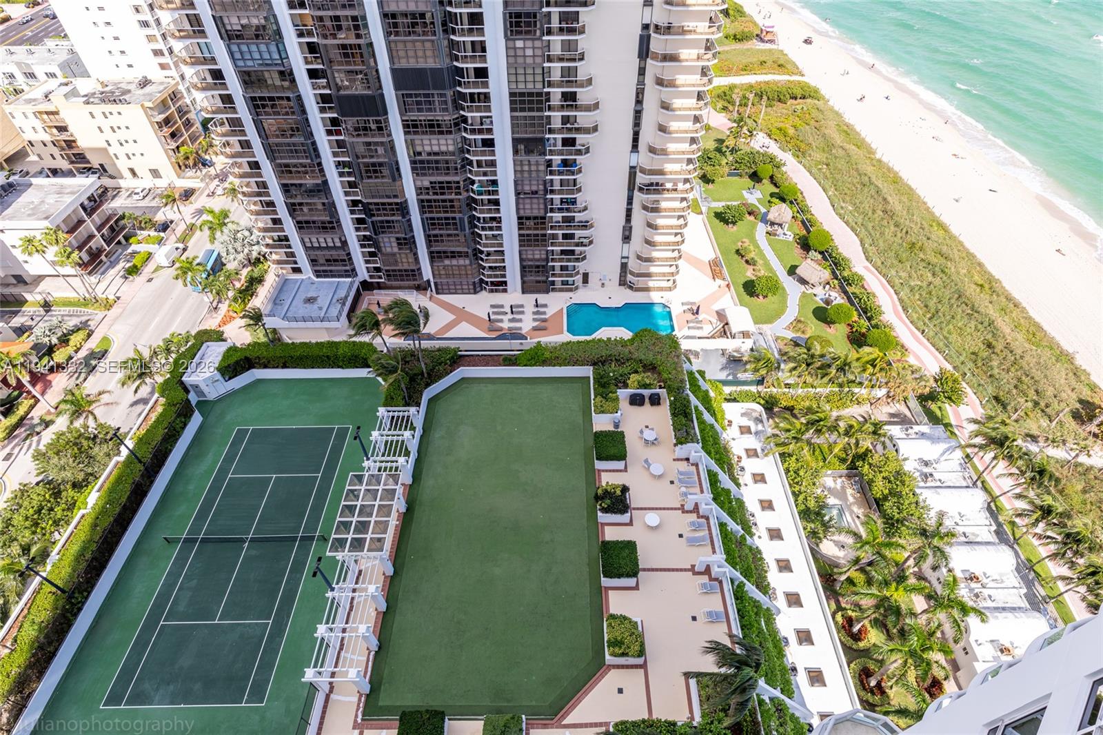 6365 Collins Ave #2211, Miami Beach FL 33141