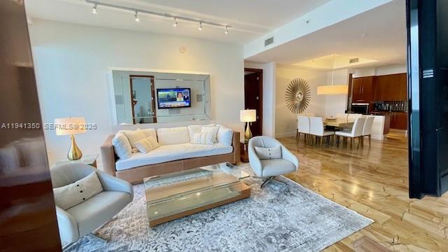 18101 Collins Ave #1807, Sunny Isles Beach FL 33160
