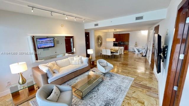 18101 Collins Ave #1807, Sunny Isles Beach FL 33160