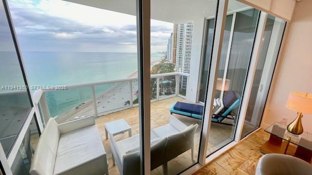 18101 Collins Ave #1807, Sunny Isles Beach FL 33160