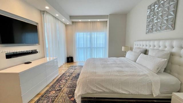 18101 Collins Ave #1807, Sunny Isles Beach FL 33160