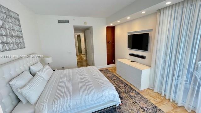 18101 Collins Ave #1807, Sunny Isles Beach FL 33160