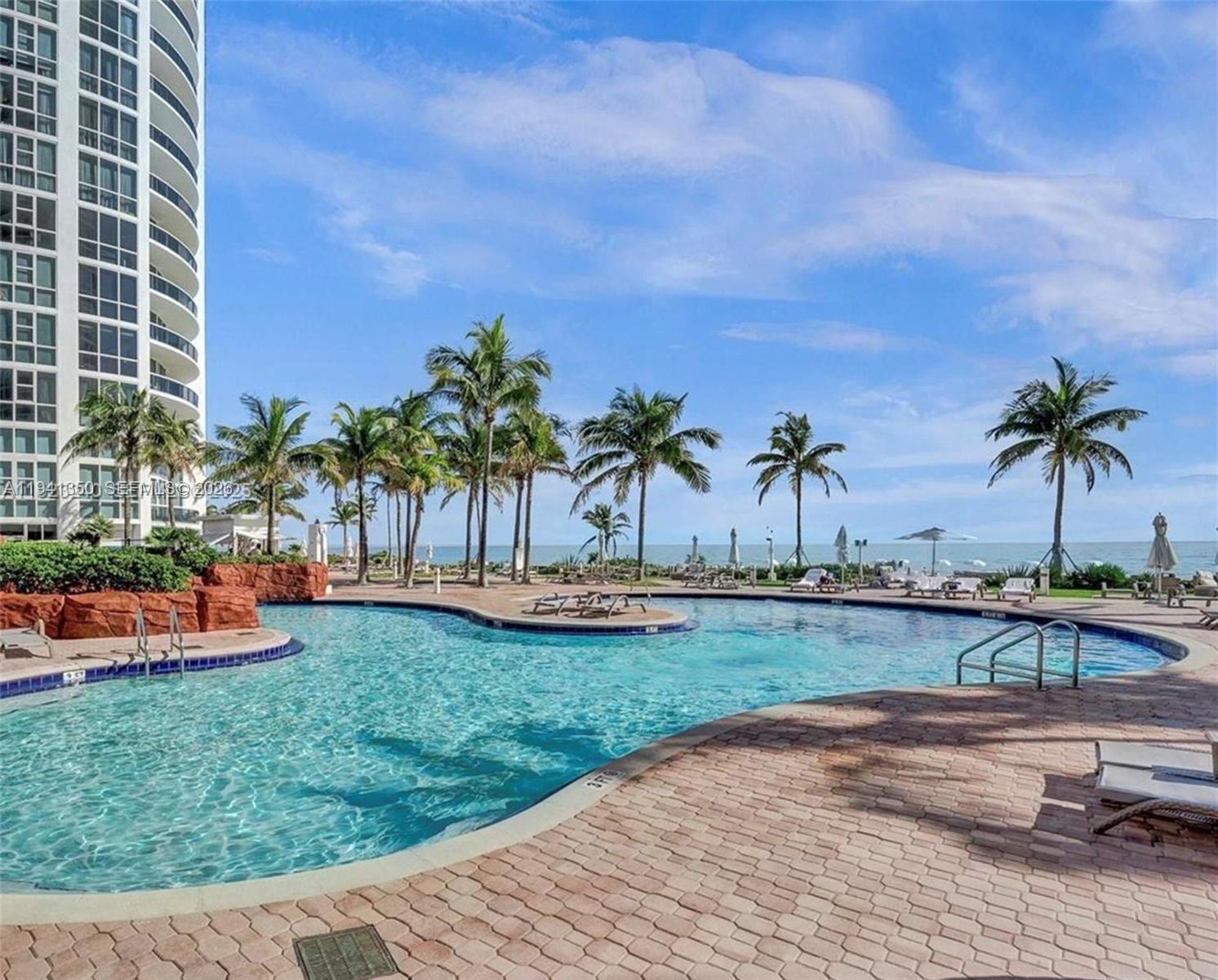 18101 Collins Ave #1807, Sunny Isles Beach FL 33160