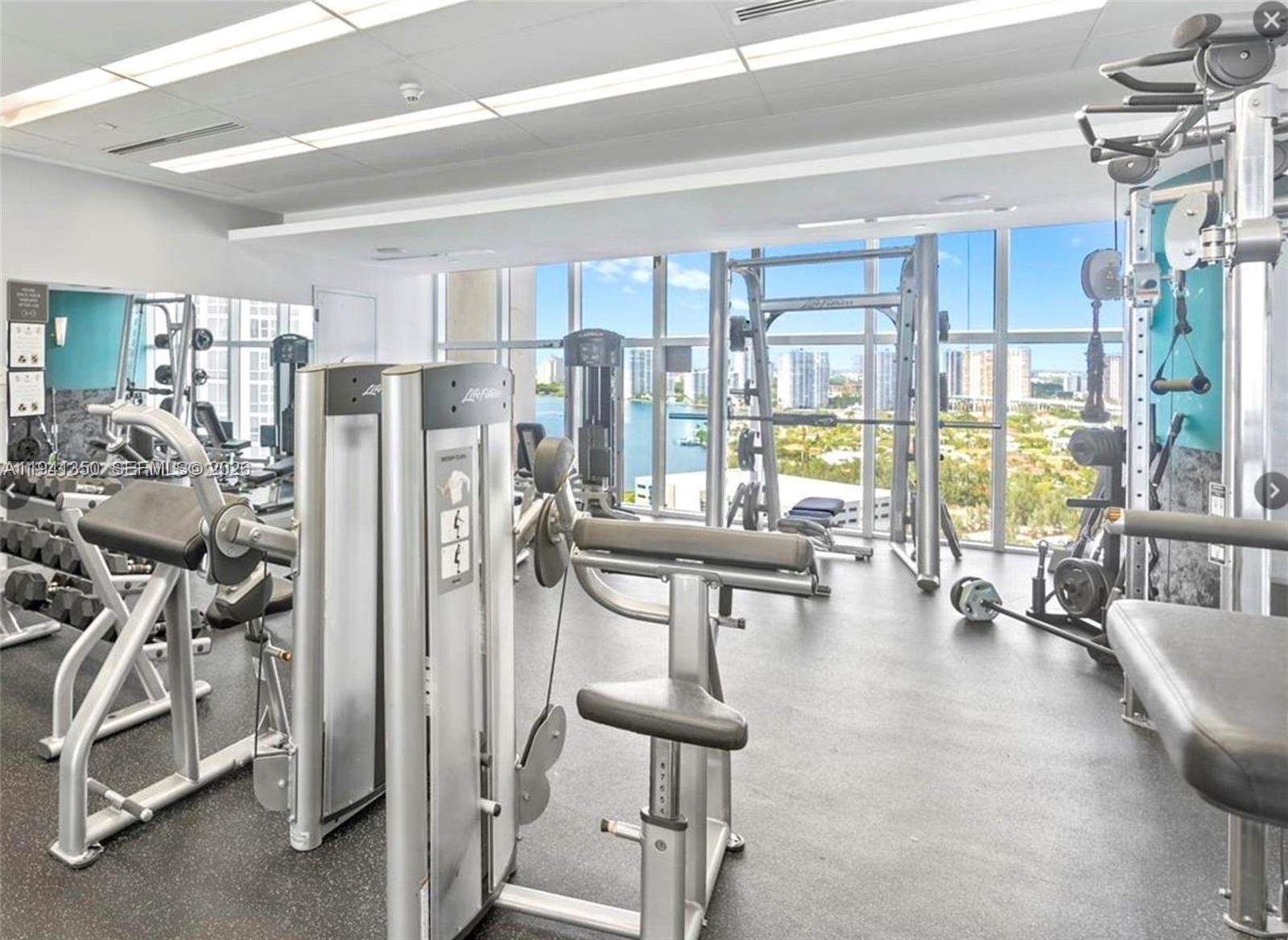 18101 Collins Ave #1807, Sunny Isles Beach FL 33160