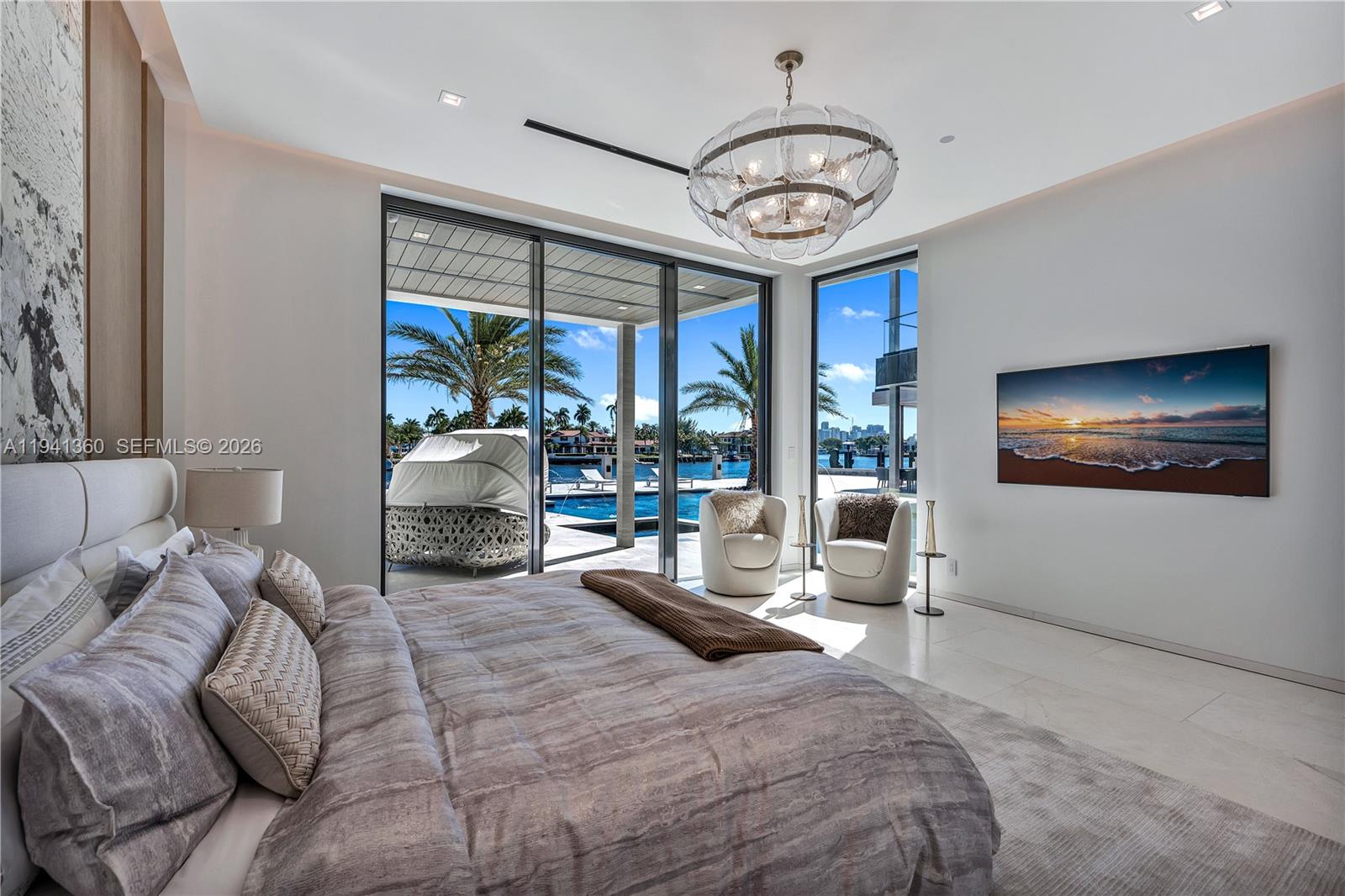 725 Middle River Dr, Fort Lauderdale FL 33304