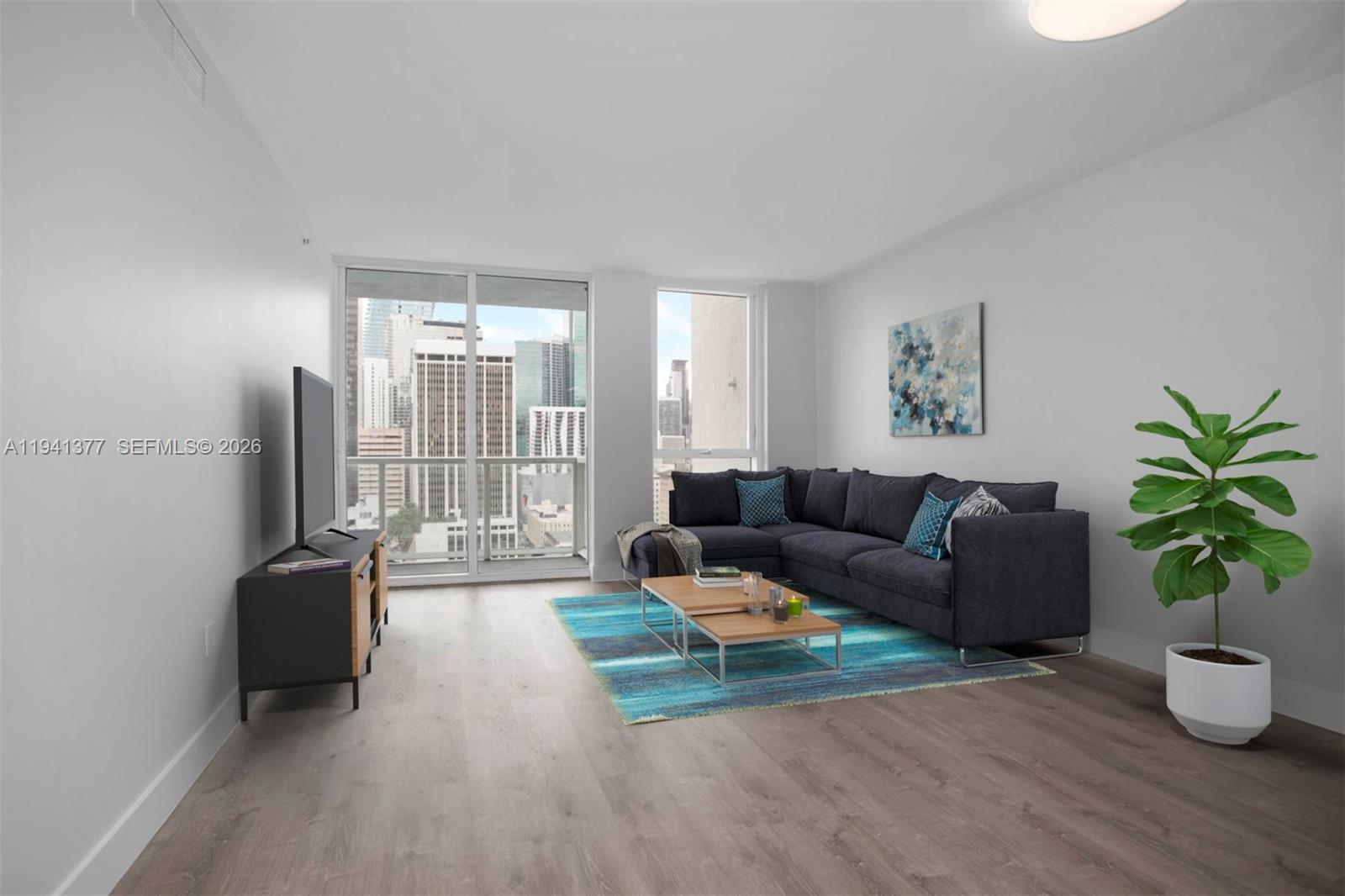 244 Biscayne Blvd #2107, Miami FL 33132