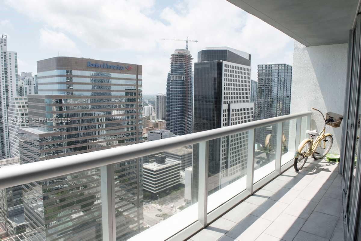 495 Brickell Ave #3805, Miami FL 33131