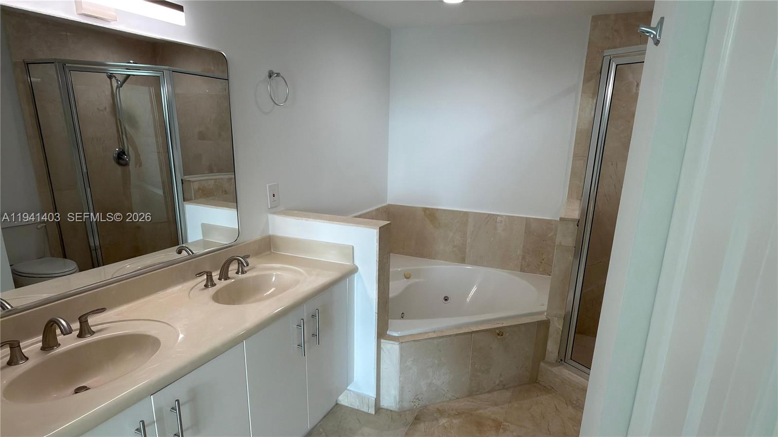 North Bay Village FL 33141 - A11941403