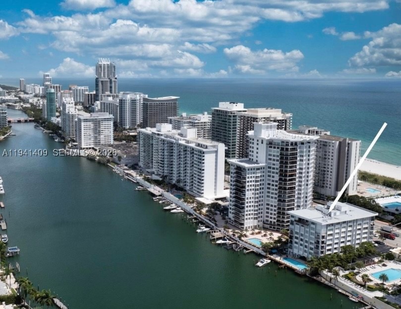 Miami Beach FL 33140 - A11941409