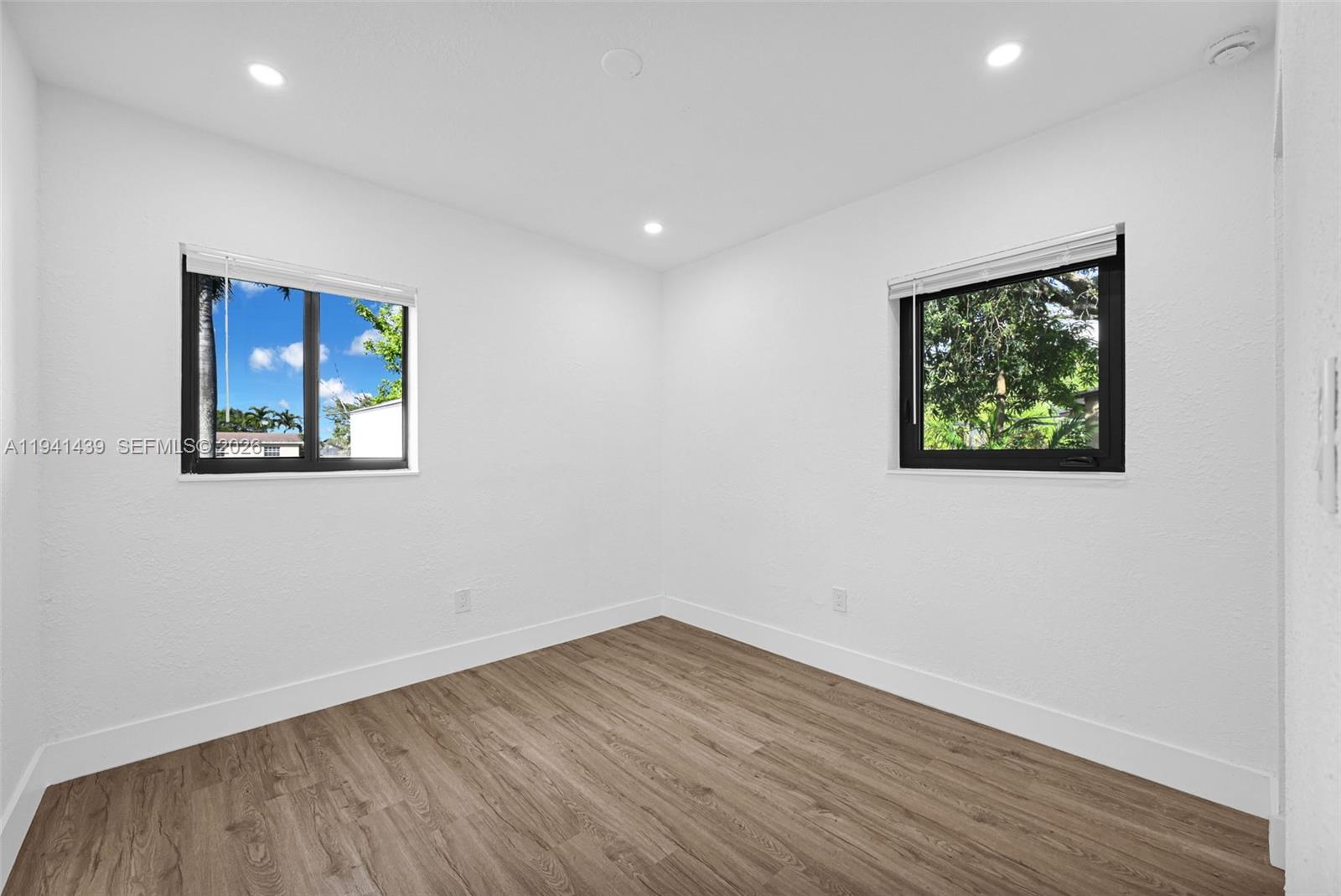 2931 NW 190th St, Miami Gardens FL 33056