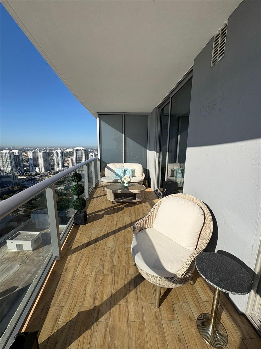 488 NE 18th St #4408, Miami FL 33132