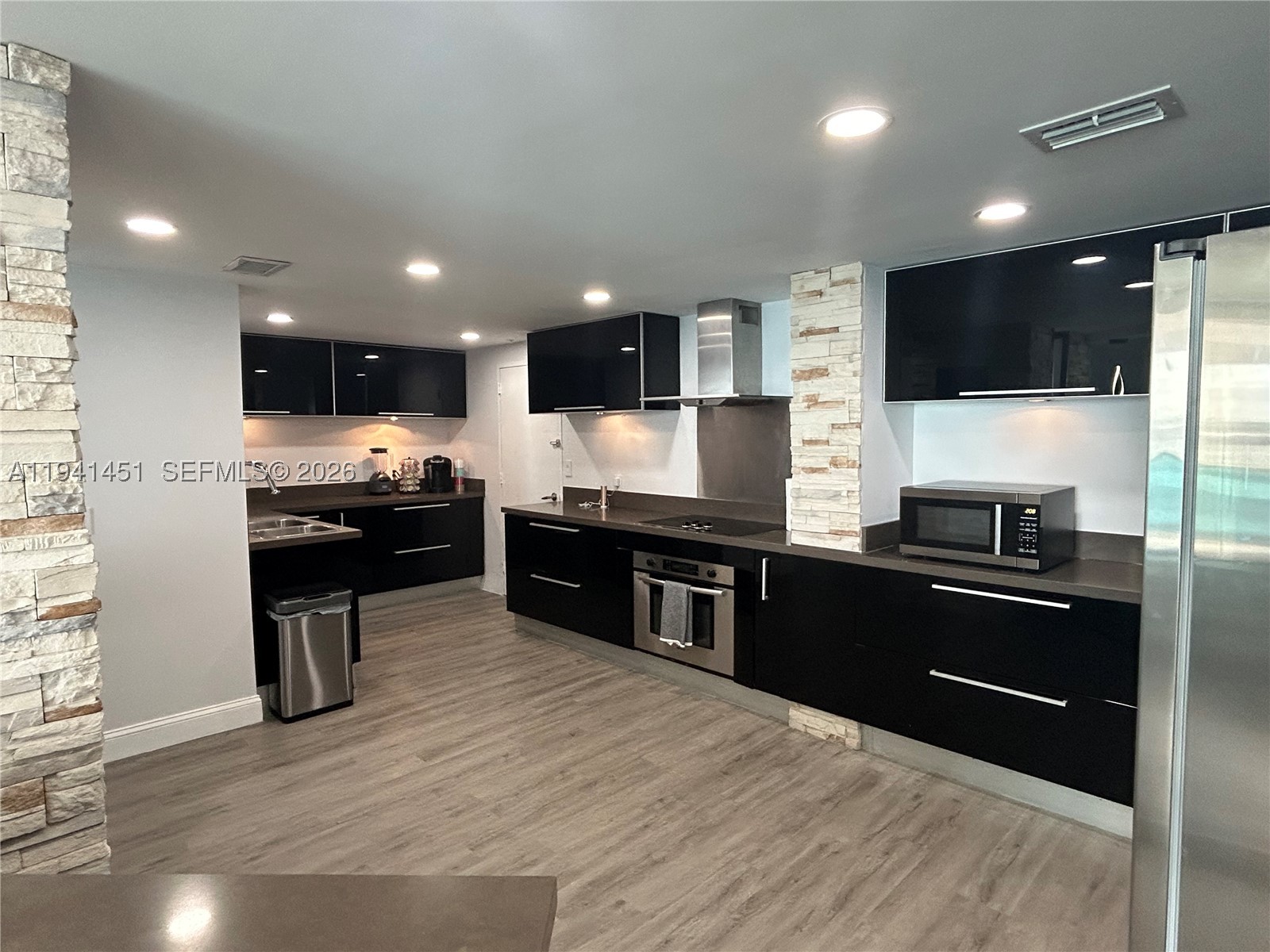 4001 S Ocean Dr #PH11, Hollywood FL 33019
